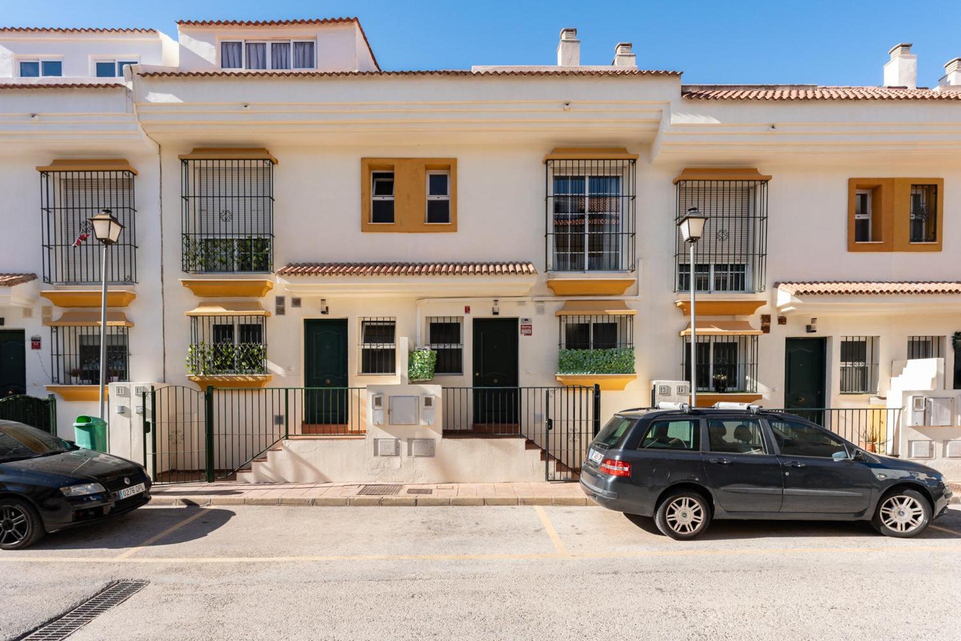 Hébergement de vacances Stylish Seaview Townhouse 3br Pool 4 Terraces